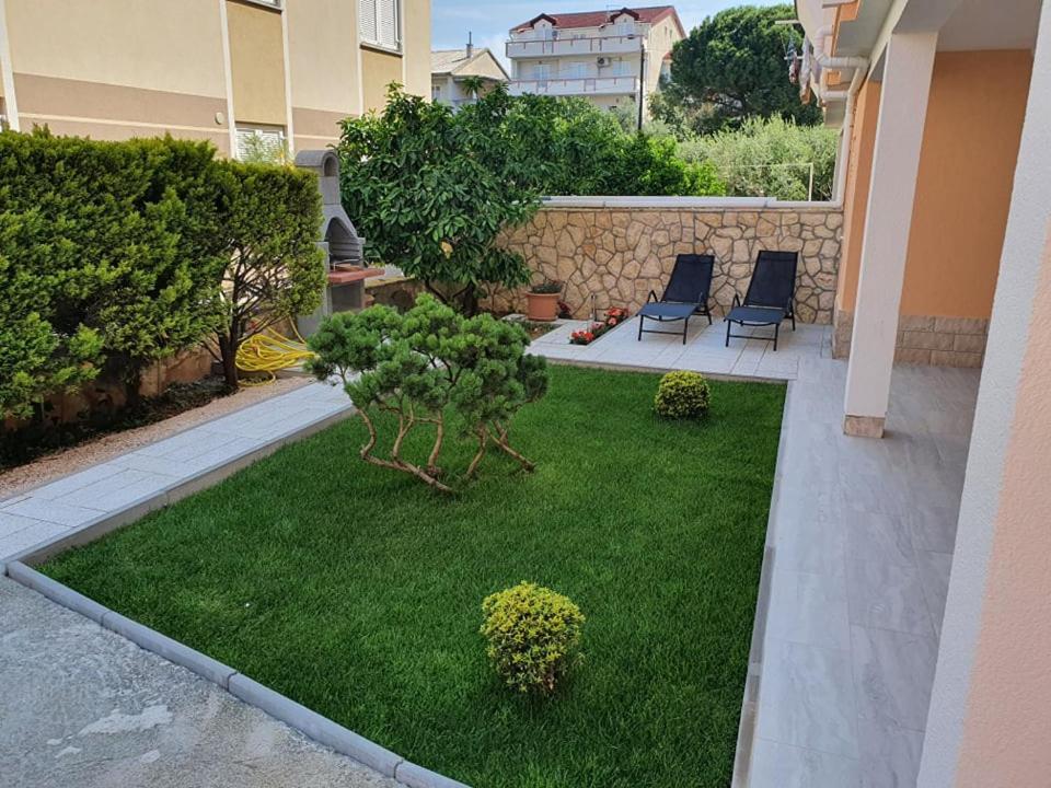 נובליה Apartments Niko מראה חיצוני תמונה