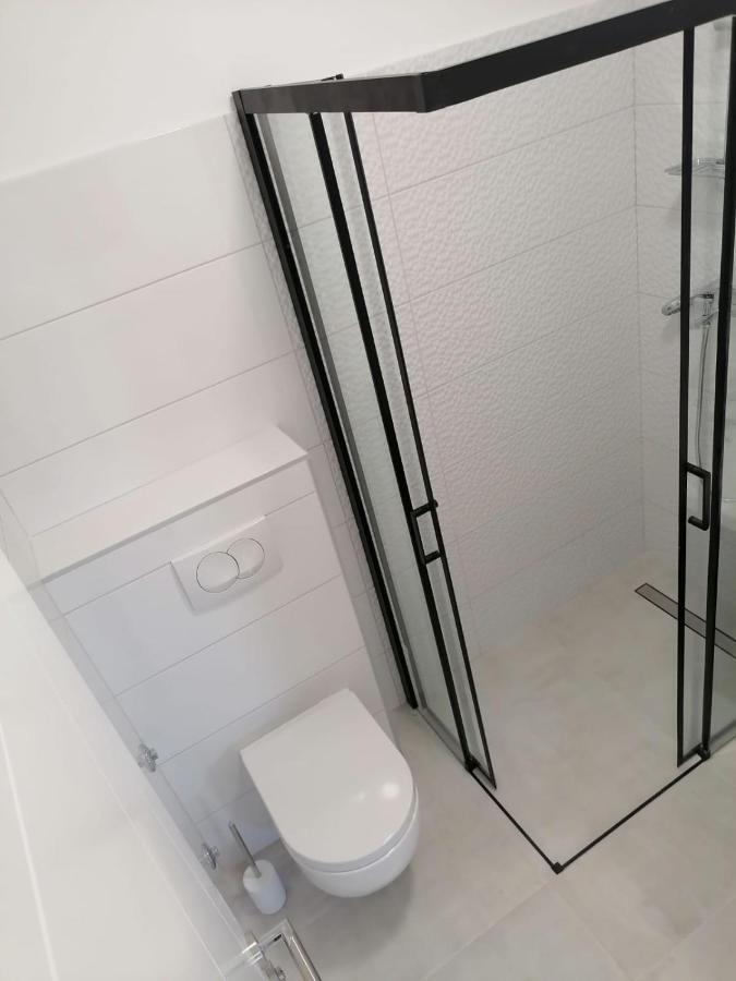 נובליה Apartments Niko מראה חיצוני תמונה